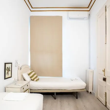 Placa Catalunya V Charming And Exquisite 5bd With Large Balcony * Barcellona