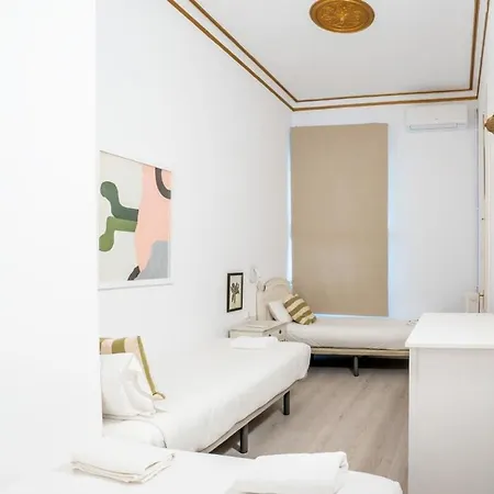 Apartment Placa Catalunya V Charming And Exquisite 5bd With Large Balcony *