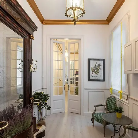 Placa Catalunya V Charming And Exquisite 5bd With Large Balcony * Barcelona